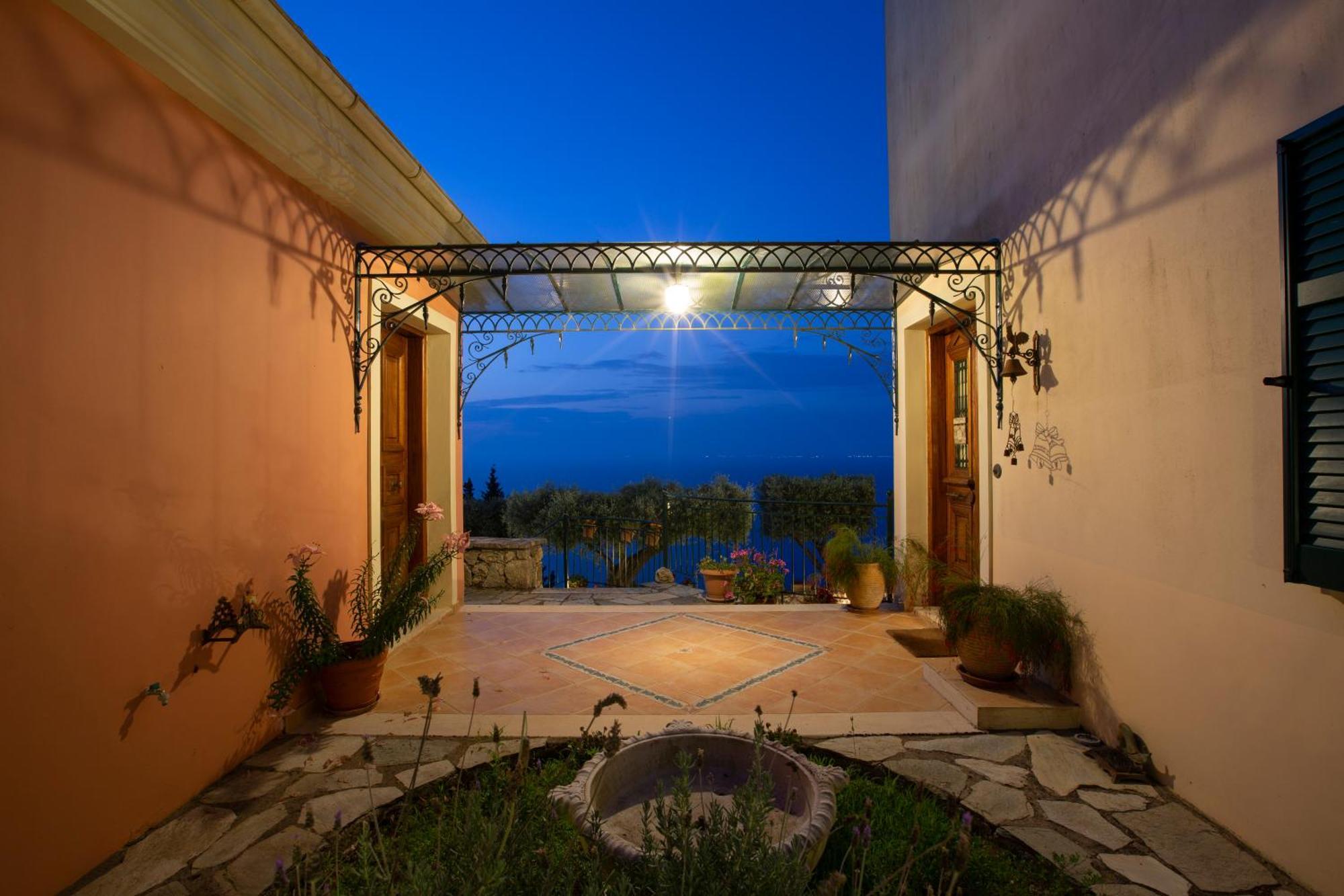 Boutique Villa Andronice Tsoukaládhes エクステリア 写真