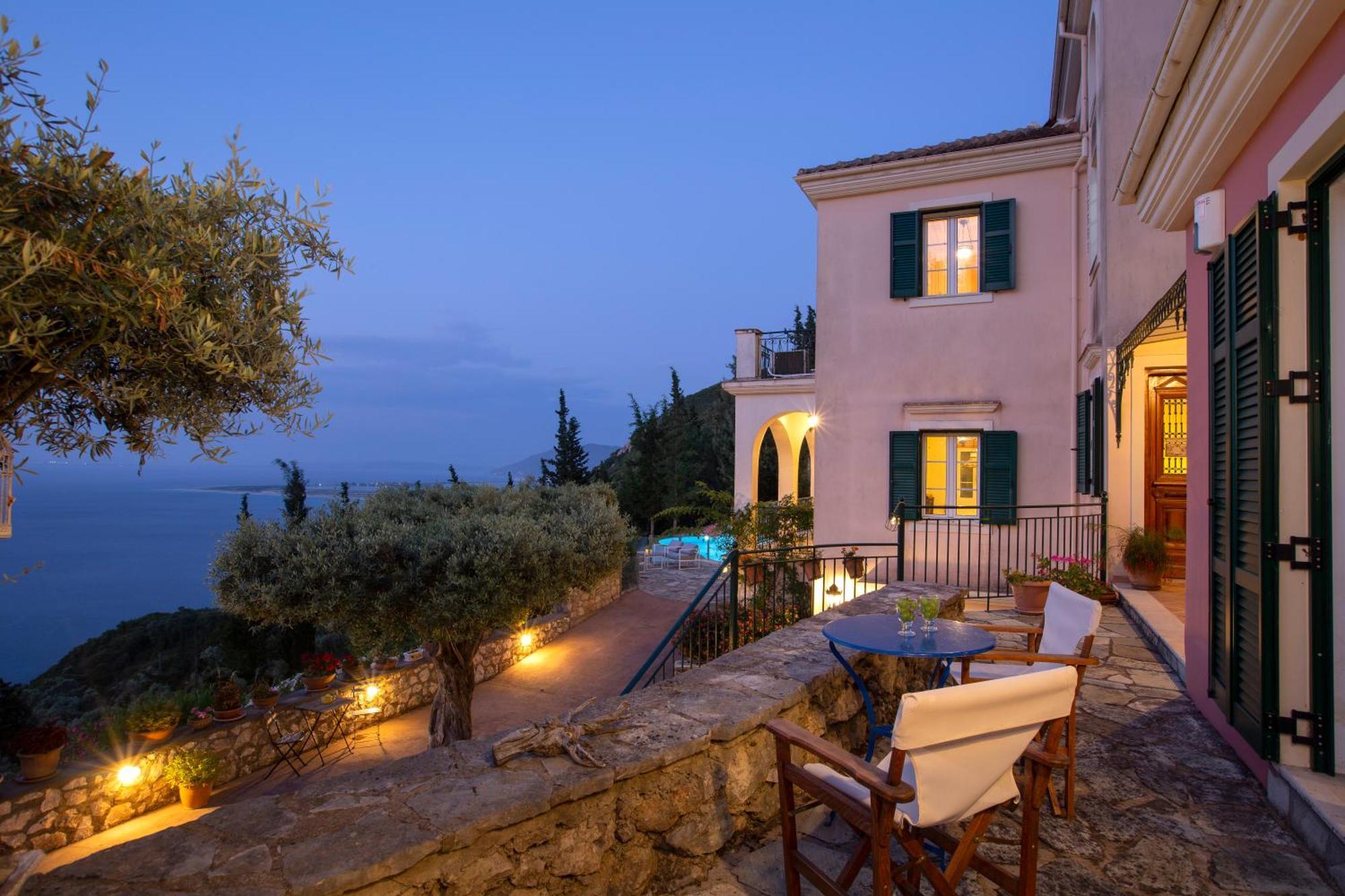 Boutique Villa Andronice Tsoukaládhes エクステリア 写真