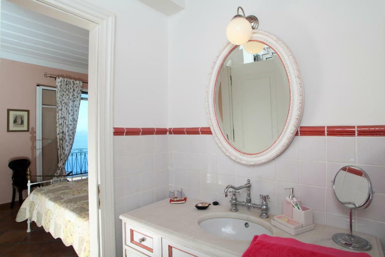 Boutique Villa Andronice Tsoukaládhes エクステリア 写真